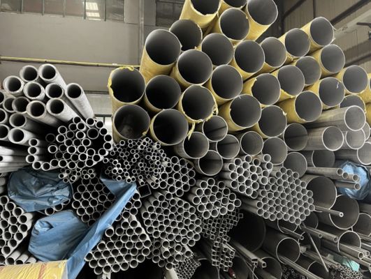 ASTM A312 A204 304 316L لوله بدون درز استنلیس دور مربع لوله بدون درز Ss